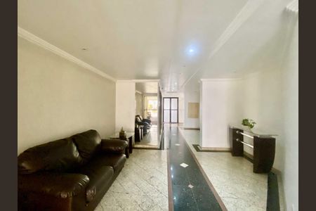 Apartamento à venda com 75m², 3 quartos e 2 vagas Apartamento à venda com 75m², 3 quartos e 2 vagasSalão de Festas