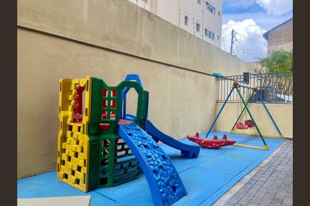 Apartamento à venda com 75m², 3 quartos e 2 vagas Apartamento à venda com 75m², 3 quartos e 2 vagasPlayground