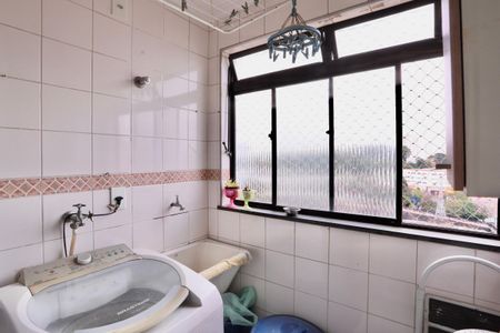 Apartamento à venda com 75m², 3 quartos e 2 vagas Apartamento à venda com 75m², 3 quartos e 2 vagasLavanderia