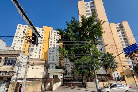 Apartamento para alugar com 100m², 2 quartos e 2 vagas Apartamento para alugar com 100m², 2 quartos e 2 vagasFachada do condomínio