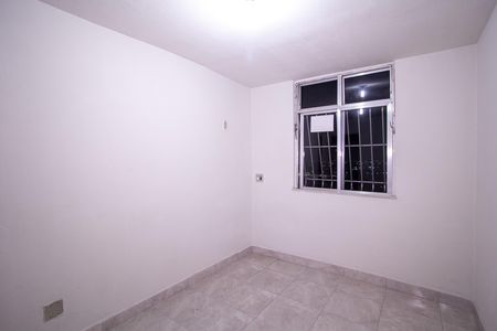 Quarto 1 de apartamento para alugar com 2 quartos, 100m² em Colubandê, São Gonçalo