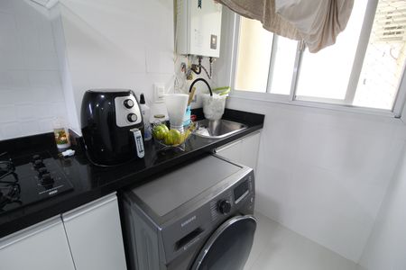 Apartamento à venda com 70m², 3 quartos e 1 vagaÁrea de Serviço