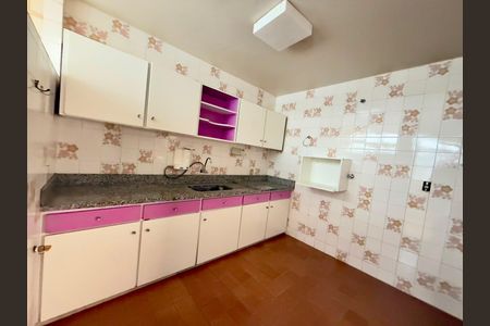 Apartamento à venda com 149m², 4 quartos e 1 vaga