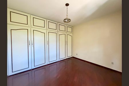 Apartamento à venda com 149m², 4 quartos e 1 vaga