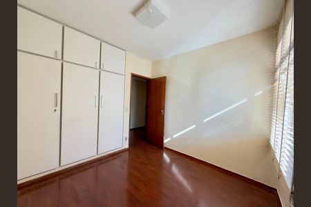 Apartamento à venda com 149m², 4 quartos e 1 vaga