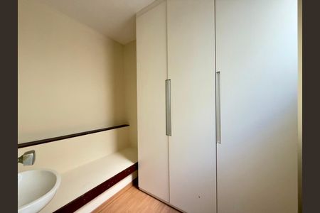 Apartamento à venda com 149m², 4 quartos e 1 vaga