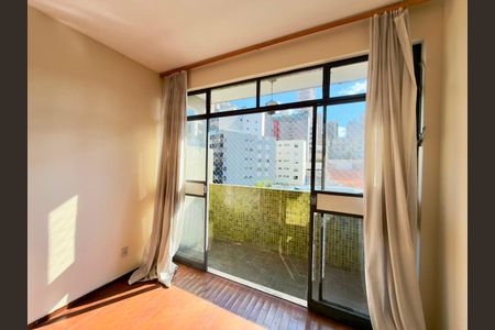 Apartamento à venda com 149m², 4 quartos e 1 vaga