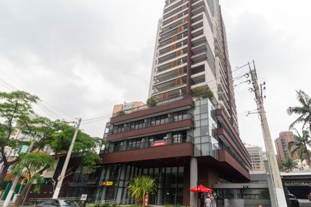 Studio à venda com 27m², 1 quarto e sem vaga Studio à venda com 27m², 1 quarto e sem vagaFachada