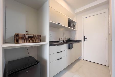 Studio à venda com 27m², 1 quarto e sem vaga Studio à venda com 27m², 1 quarto e sem vagaCozinha