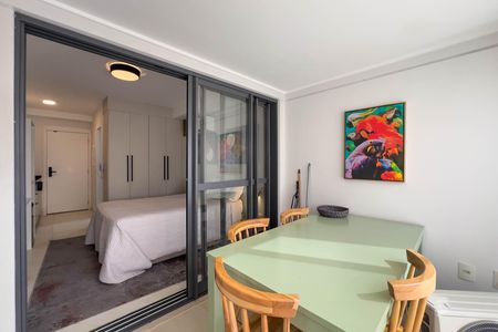 Varanda de kitnet/studio à venda com 1 quarto, 27m² em Vila Mariana, São Paulo