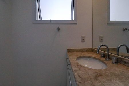 Apartamento para alugar com 114m², 3 quartos e 2 vagas Apartamento para alugar com 114m², 3 quartos e 2 vagasBanheiro