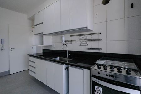 Apartamento para alugar com 114m², 3 quartos e 2 vagas Apartamento para alugar com 114m², 3 quartos e 2 vagasCozinha
