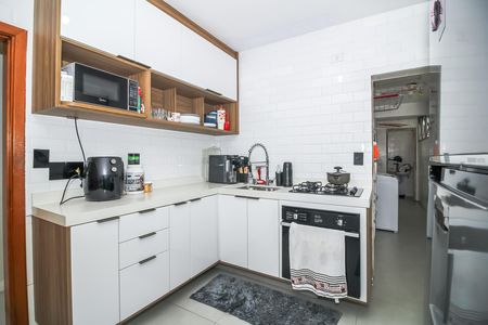 Apartamento à venda com 116m², 3 quartos e 1 vaga Apartamento à venda com 116m², 3 quartos e 1 vagaCozinha