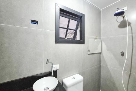 Casa à venda com 260m², 3 quartos e 4 vagas Casa à venda com 260m², 3 quartos e 4 vagasBanheiro de serviço