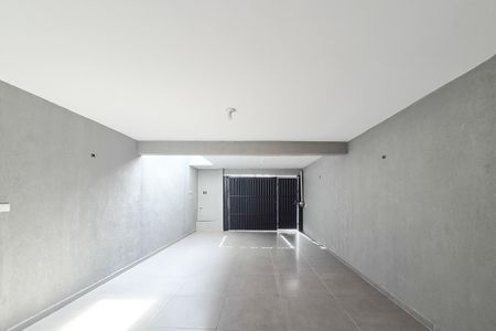 Casa à venda com 260m², 3 quartos e 4 vagas Casa à venda com 260m², 3 quartos e 4 vagasGaragem