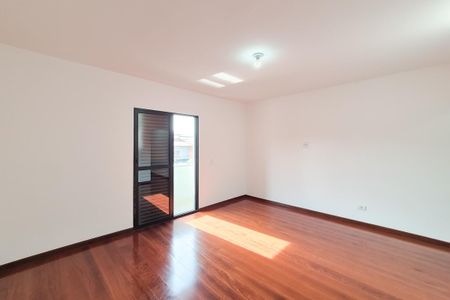 Casa à venda com 260m², 3 quartos e 4 vagas Casa à venda com 260m², 3 quartos e 4 vagasSuíte 2