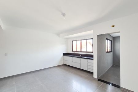 Casa à venda com 260m², 3 quartos e 4 vagas Casa à venda com 260m², 3 quartos e 4 vagasCozinha