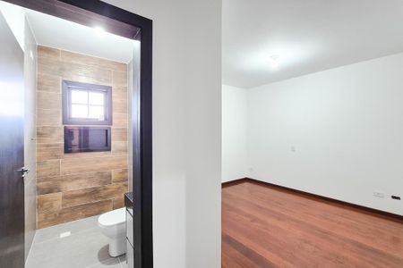 Casa à venda com 260m², 3 quartos e 4 vagas Casa à venda com 260m², 3 quartos e 4 vagasSuíte 3
