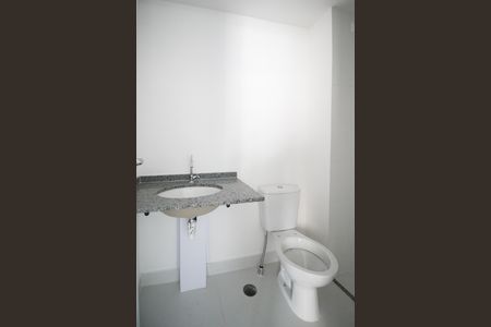 Studio à venda com 24m², 1 quarto e sem vaga Studio à venda com 24m², 1 quarto e sem vagaBanheiro social