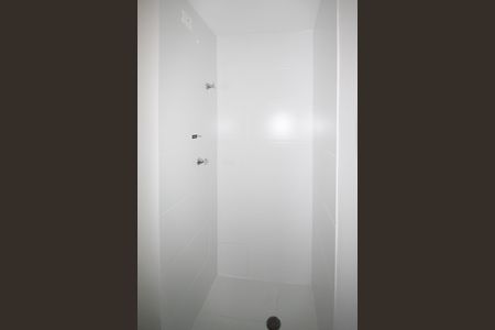 Studio à venda com 24m², 1 quarto e sem vaga Studio à venda com 24m², 1 quarto e sem vagaBanheiro social