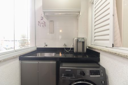 Apartamento à venda com 50m², 2 quartos e 1 vaga Apartamento à venda com 50m², 2 quartos e 1 vagaÁrea de Serviço