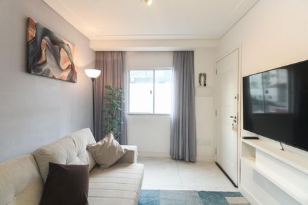 Apartamento à venda com 50m², 2 quartos e 1 vaga Apartamento à venda com 50m², 2 quartos e 1 vagaSala