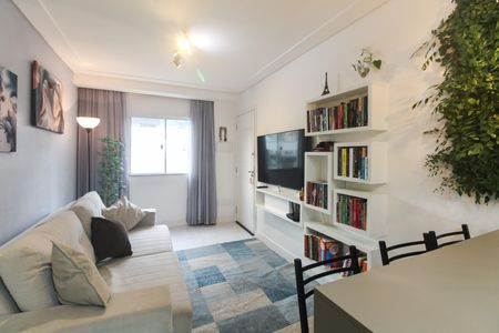 Apartamento à venda com 50m², 2 quartos e 1 vaga Apartamento à venda com 50m², 2 quartos e 1 vagaSala
