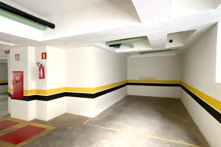 Apartamento à venda com 101m², 3 quartos e 2 vagas Apartamento à venda com 101m², 3 quartos e 2 vagasVagas