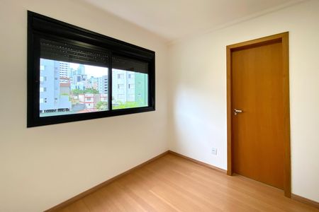 Apartamento à venda com 101m², 3 quartos e 2 vagas Apartamento à venda com 101m², 3 quartos e 2 vagasSemi suite 3