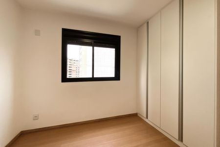Apartamento à venda com 101m², 3 quartos e 2 vagas Apartamento à venda com 101m², 3 quartos e 2 vagasSemi Suite 2
