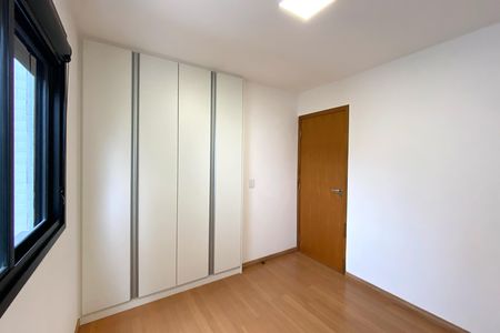 Apartamento à venda com 101m², 3 quartos e 2 vagas Apartamento à venda com 101m², 3 quartos e 2 vagasSemi Suite 2