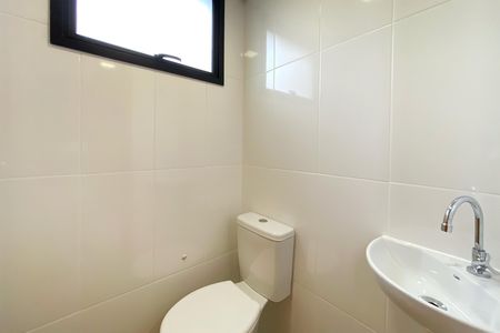Apartamento à venda com 101m², 3 quartos e 2 vagas Apartamento à venda com 101m², 3 quartos e 2 vagasBanheiro de serviço