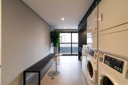 Studio para alugar com 25m², 1 quarto e sem vaga Studio para alugar com 25m², 1 quarto e sem vagaLavanderia