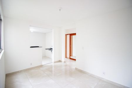Sala de apartamento à venda com 2 quartos, 51m² em São Goncalo, Contagem