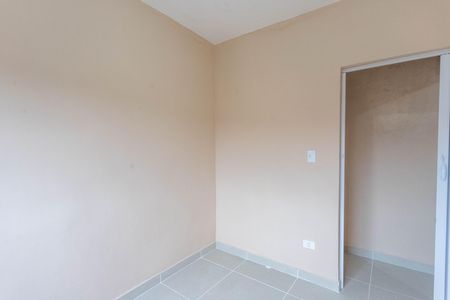 Casa para alugar com 60m², 3 quartos e 1 vaga Casa para alugar com 60m², 3 quartos e 1 vagaQuarto 1