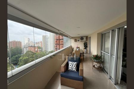 Apartamento à venda com 173m², 3 quartos e 3 vagas