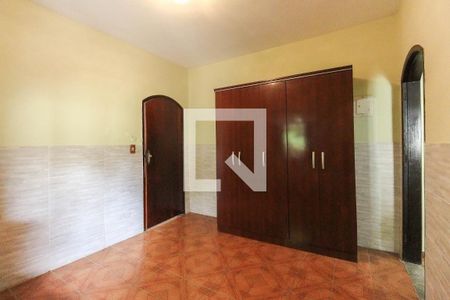 Casa à venda com 198m², 6 quartos e 2 vagasQuarto 6
