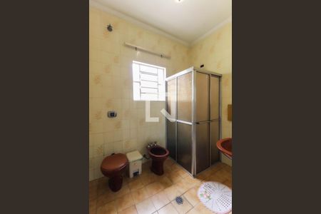 Casa à venda com 198m², 6 quartos e 2 vagasBanheiro