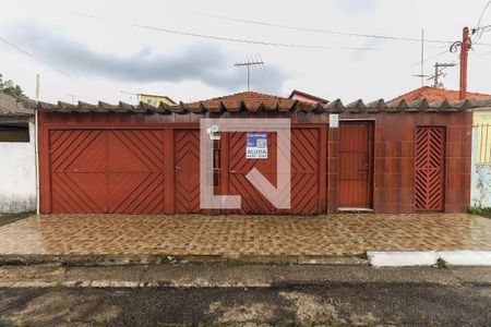 Casa à venda com 198m², 6 quartos e 2 vagasFachada
