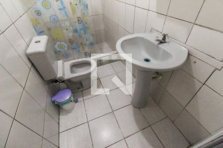 Casa à venda com 198m², 6 quartos e 2 vagasBanheiro