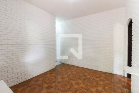 Sala de casa à venda com 6 quartos, 198m² em Cidade Nitro Química, São Paulo