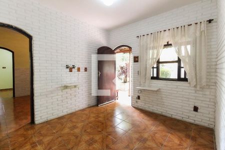 Casa à venda com 198m², 6 quartos e 2 vagasSala