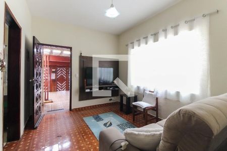 Sala de casa à venda com 6 quartos, 198m² em Cidade Nitro Química, São Paulo