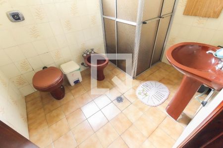 Casa à venda com 198m², 6 quartos e 2 vagasBanheiro