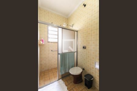 Casa à venda com 198m², 6 quartos e 2 vagasBanheiro