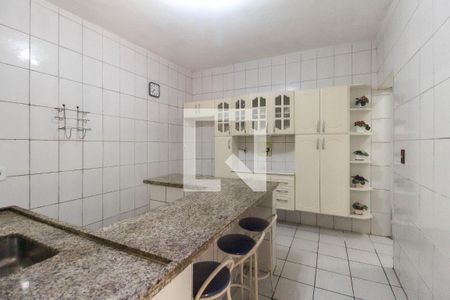 Casa à venda com 198m², 6 quartos e 2 vagasCozinha