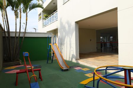 Apartamento à venda com 82m², 2 quartos e 1 vagaÁrea comum - Playground