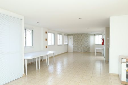 Apartamento à venda com 82m², 2 quartos e 1 vagaÁrea comum - Salão de festas