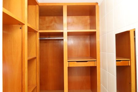 Apartamento à venda com 82m², 2 quartos e 1 vagaQuarto 2 - Closet