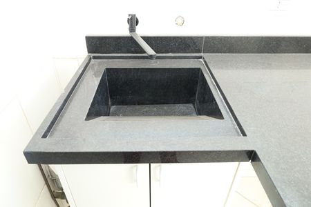 Apartamento à venda com 82m², 2 quartos e 1 vagaÁrea de Serviço